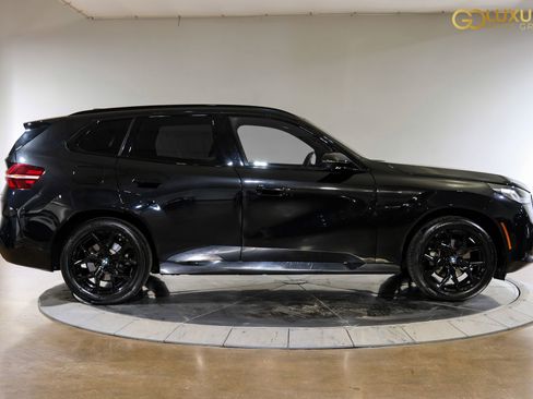 Used 2025 BMW X3 xDrive30i AWD/4WD image 9