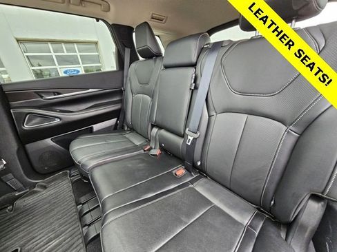 Used 2022 INFINITI QX60 Sensory image 12