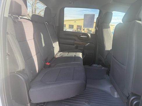 Used 2023 GMC Sierra 3500 SLE image 18