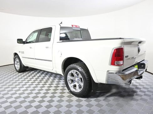 Used 2017 RAM 1500 Laramie AWD/4WD image 4