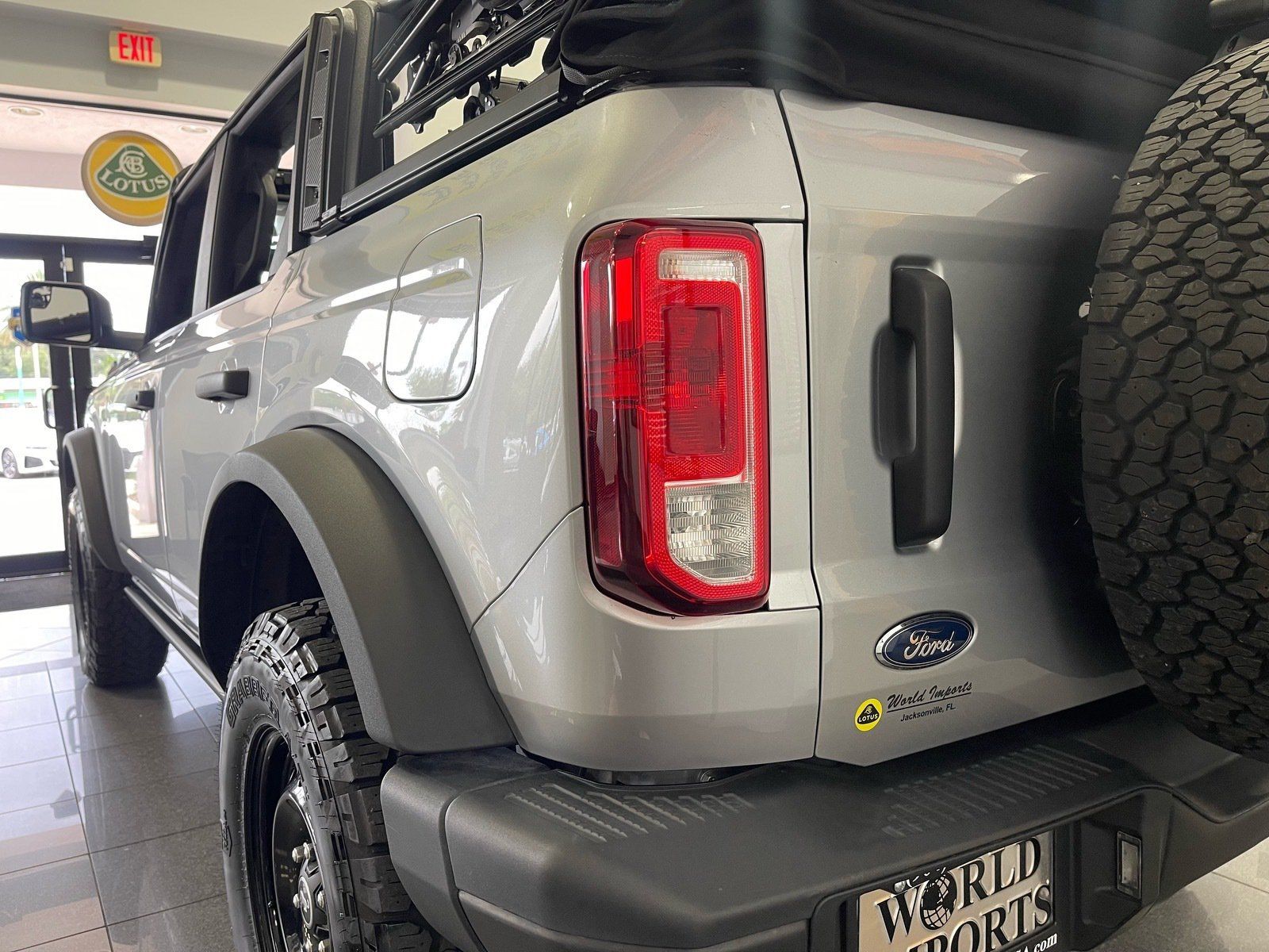 Used 2023 Ford Bronco Black Diamond AWD/4WD image 15