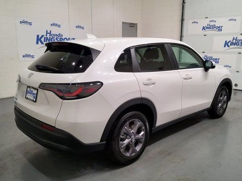 New 2026 Honda HR-V LX image 3