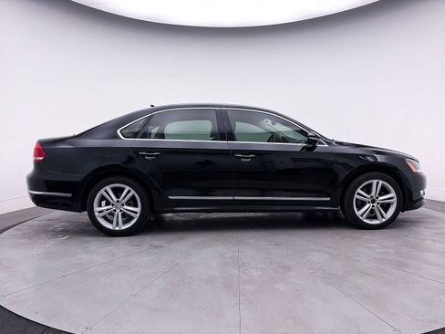 Used 2012 Volkswagen Passat TDI SE image 24