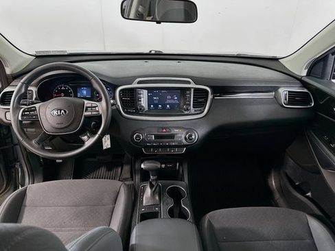 Used 2020 Kia Sorento LX w/ LX I4 Convenience Package FWD image 18