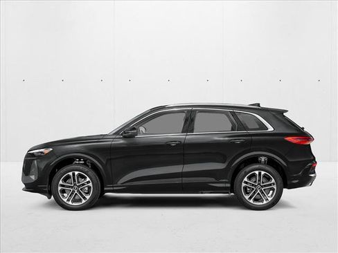 New 2026 Audi Q5 Premium Plus AWD/4WD image 3