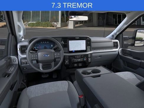 New 2026 Ford F250 XLT w/ XLT Premium Package AWD/4WD image 9