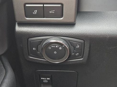 Used 2020 Ford Expedition XLT w/ Equipment Group 202A image 22