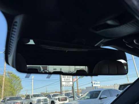 Used 2017 Mercedes-Benz E 300 image 43