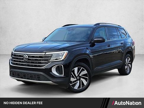 Used 2026 Volkswagen Atlas SE FWD image 1