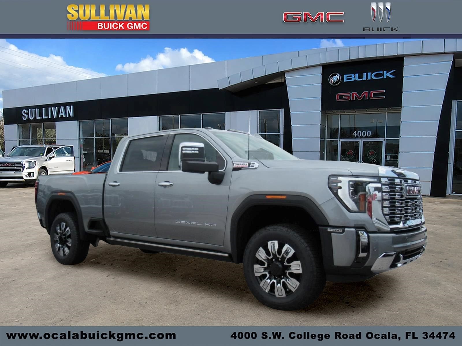 New 2026 GMC Sierra 2500 Denali w/ Denali Reserve Package AWD/4WD image 1