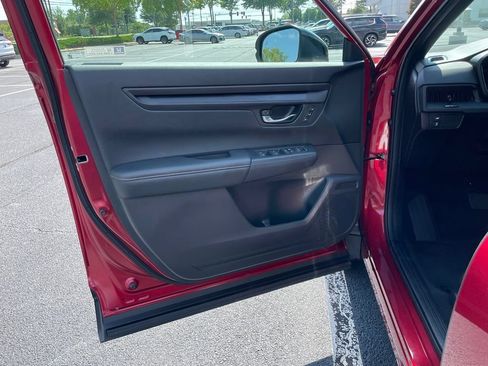 Certified 2025 Honda CR-V Sport-L image 23