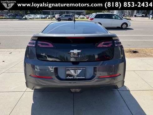 Used 2012 Chevrolet Volt Premium w/ Premium Trim Package image 6