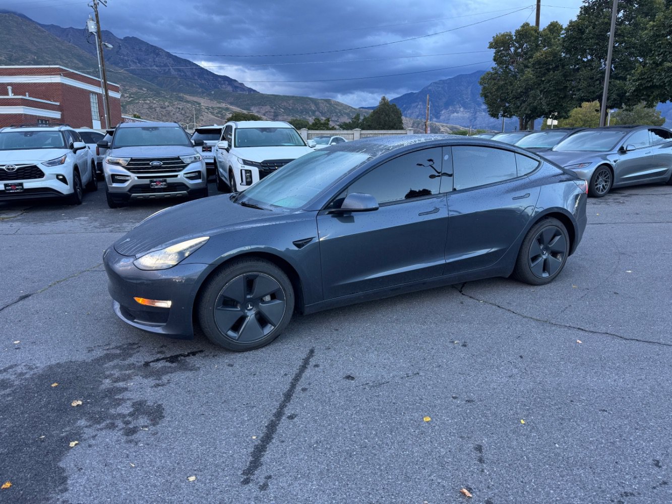 Used 2022 Tesla Model 3 Long Range AWD/4WD image 1