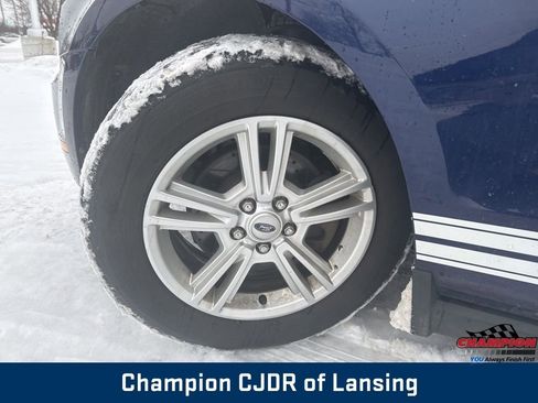 Used 2012 Ford Mustang Coupe image 11