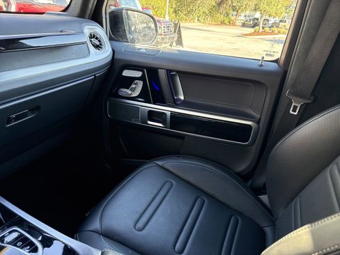 Used 2023 Mercedes-Benz G 550 image 56