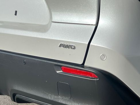 Used 2023 Toyota bZ4X XLE image 8