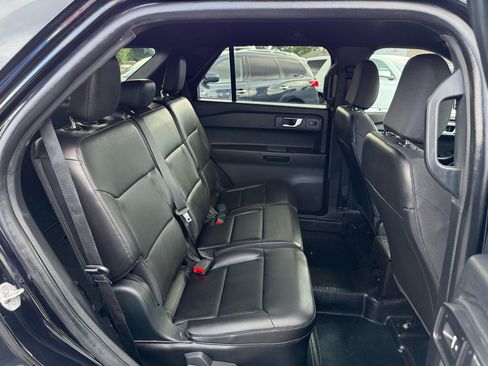 Used 2022 Ford Explorer 4WD Police Interceptor image 22