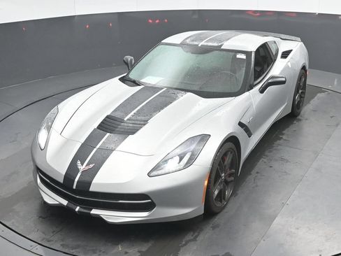 Used 2015 Chevrolet Corvette Stingray Coupe w/ 3LT Preferred Equipment Group RWD image 27
