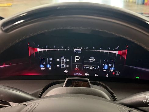 Used 2026 Cadillac CT5 V w/ Technology Package AWD/4WD image 36
