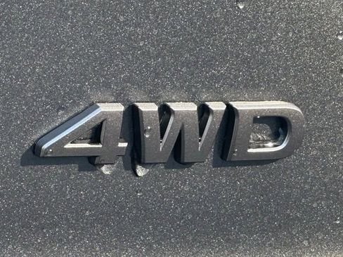 New 2026 Nissan Pathfinder SL image 48