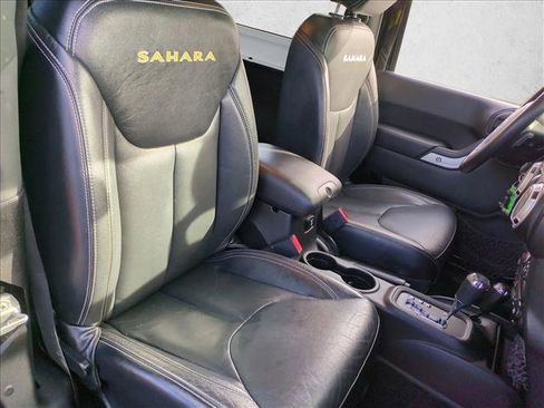 Used 2015 Jeep Wrangler Sahara w/ Connectivity Group image 18