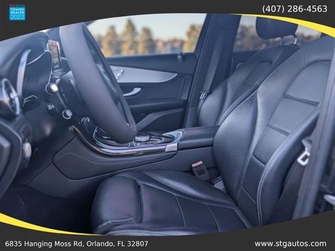 Used 2017 Mercedes-Benz GLC 300 4MATIC image 20