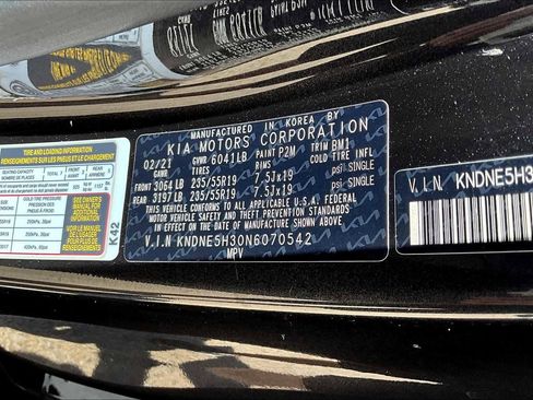 Used 2022 Kia Carnival SX Prestige image 30