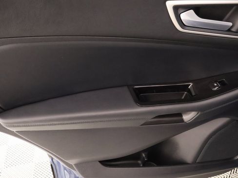 Used 2018 Ford Edge SEL w/ Equipment Group 201A image 16