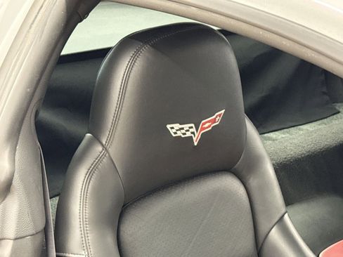 Used 2010 Chevrolet Corvette Grand Sport w/ Preferred Equipment Group RWD image 33
