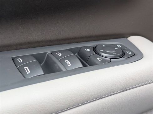 New 2026 Chevrolet Suburban LT w/ Comfort Package image 9