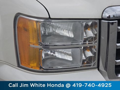 Used 2013 GMC Sierra 1500 SLT w/ SLT White Diamond Edition AWD/4WD image 10