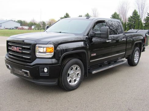 Used 2015 GMC Sierra 1500 SLT w/ All-Terrain Package image 3