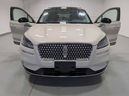 Used 2022 Lincoln Corsair AWD w/ Premium Package image 15