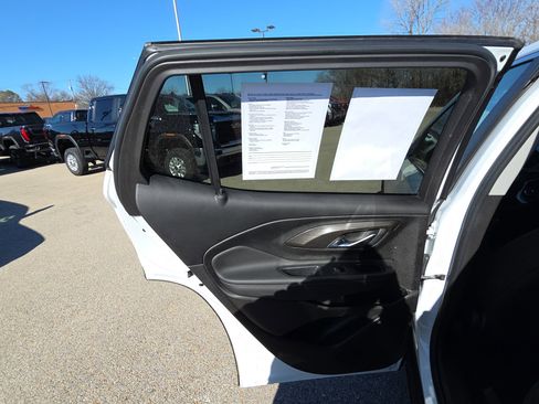 Used 2023 GMC Terrain SLE image 26