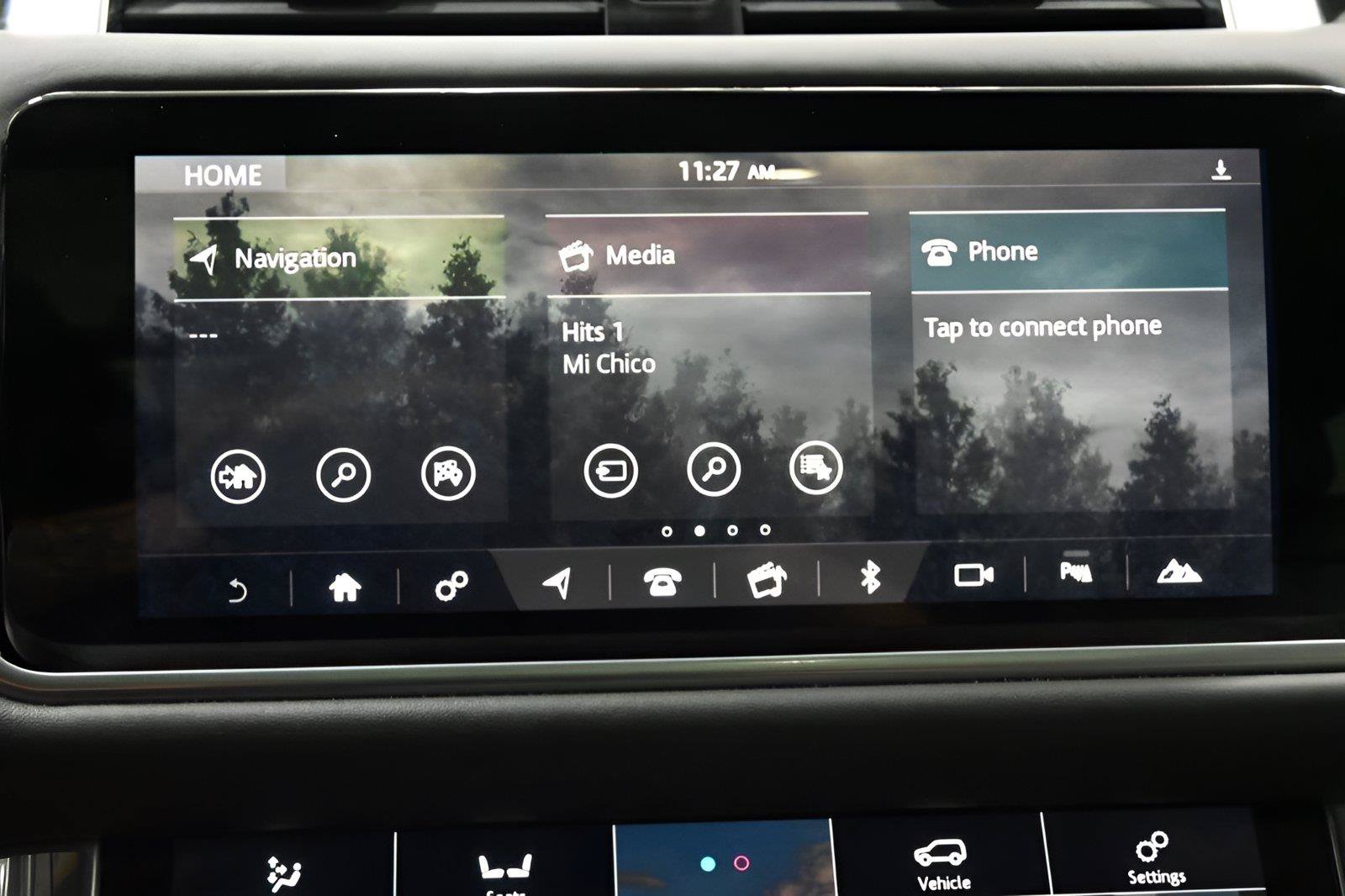 Used 2018 Land Rover Range Rover Sport Supercharged AWD/4WD image 25