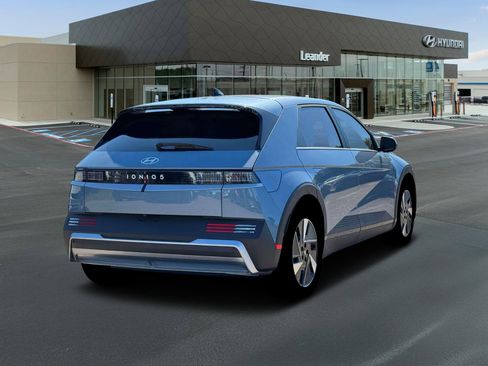 New 2026 Hyundai Ioniq 5 SEL RWD image 7