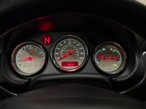 Used 2006 Aston Martin Vanquish S image 29