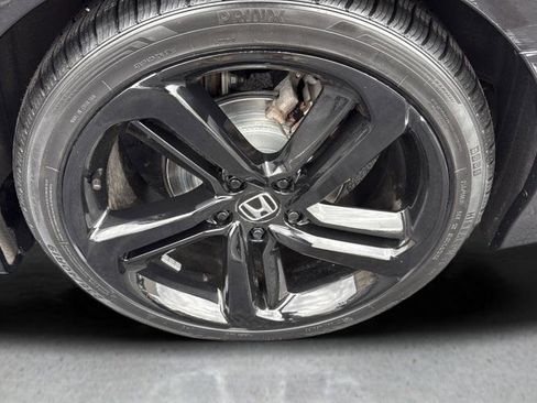 Used 2022 Honda Accord Sport image 9