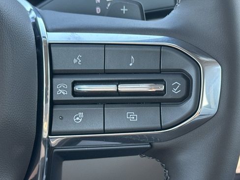 New 2027 GMC Terrain Denali w/ LPO, Black Badging Package AWD/4WD image 19