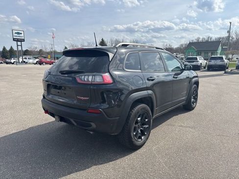 Used 2020 Jeep Cherokee Trailhawk w/ Cold Weather Group AWD/4WD image 4