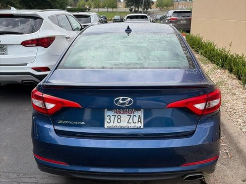 Used 2015 Hyundai Sonata SE FWD image 9