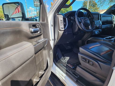 Used 2022 GMC Sierra 2500 AT4 w/ AT4 Preferred Package image 20