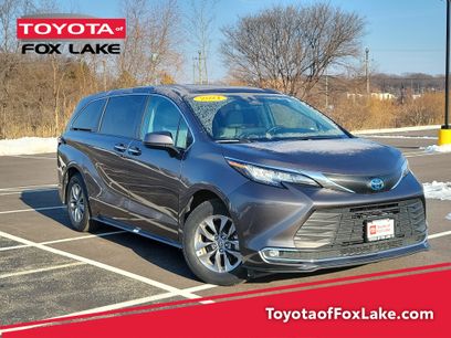Used 2021 Toyota Sienna XLE