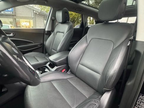 Used 2018 Hyundai Santa Fe AWD w/ SE Ultimate Tech Package 03 image 9