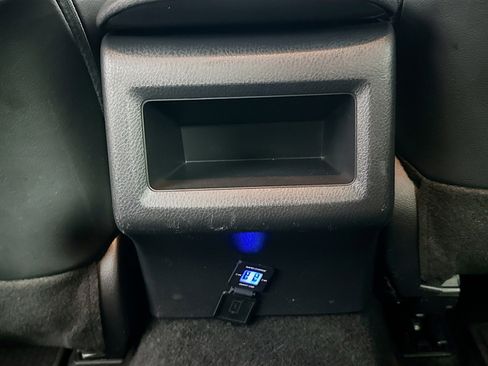 Used 2022 Toyota Camry SE image 28