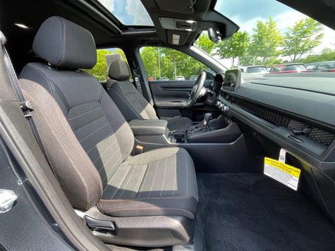 Certified 2023 Honda CR-V Sport image 32
