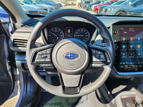 Used 2024 Subaru Crosstrek 2.0i Premium image 18