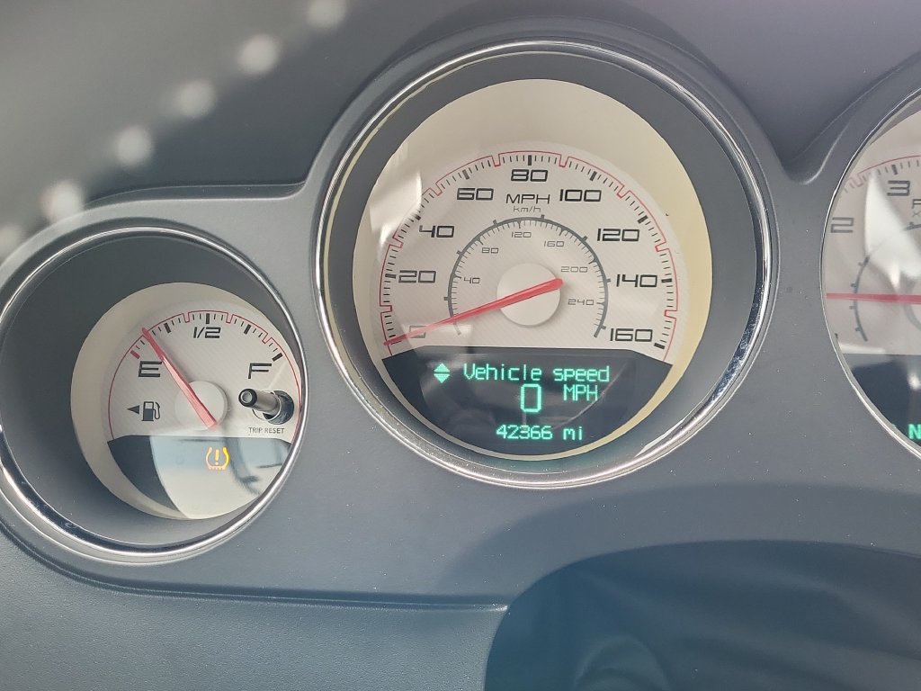 Used 2013 Dodge Challenger R/T Plus RWD image 25