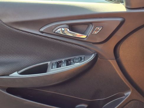 Used 2025 Chevrolet Malibu LT FWD image 19