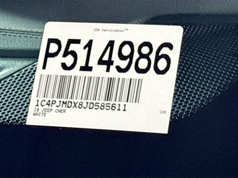 Used 2018 Jeep Cherokee Limited w/ Luxury Group image 26